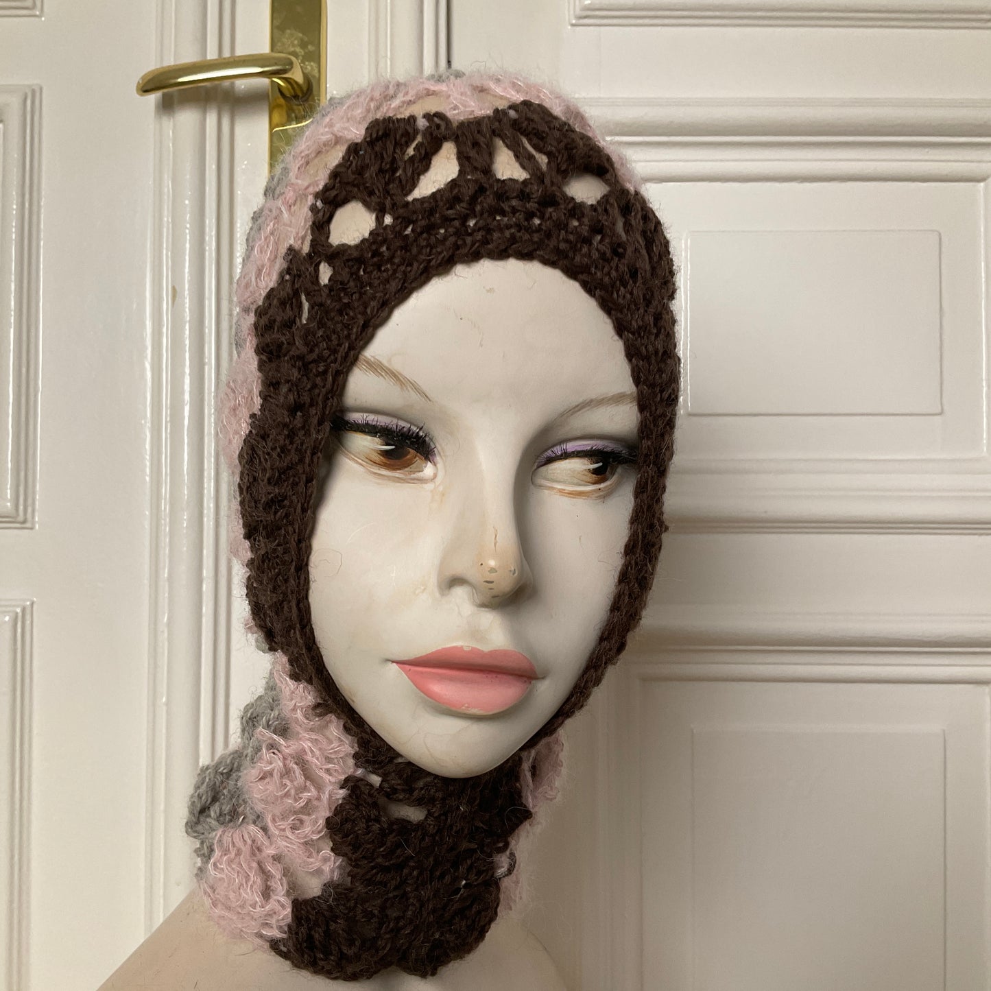 mođđe studio ~ cocoon 2 ice cream crochet balaclava