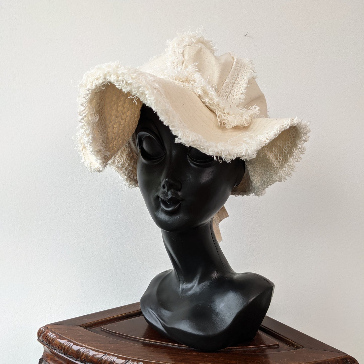 Shepherd sun bonnet