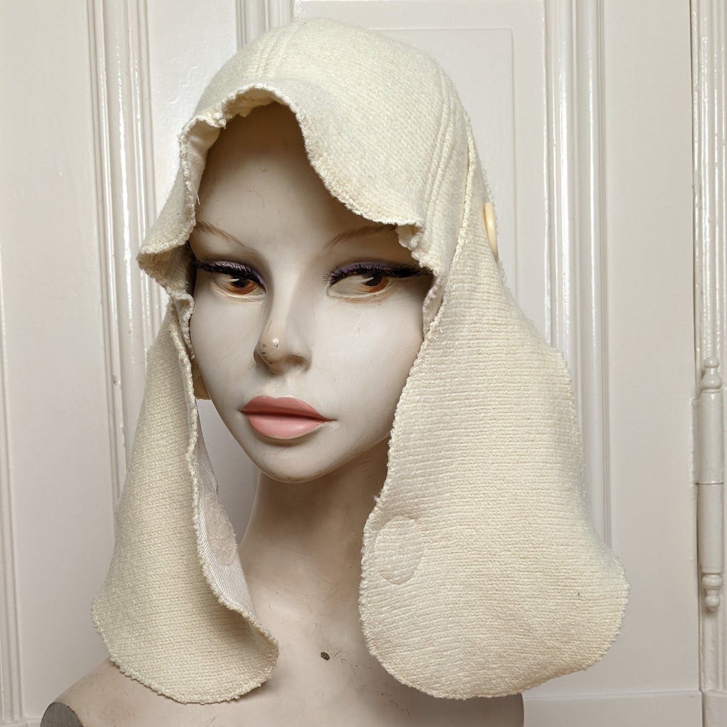 ꒰⑅ᵕ༚ᵕ꒱˖♡ eggshell white virgin wool orchid bonnet ♡˖꒰ᵕ༚ᵕ⑅꒱