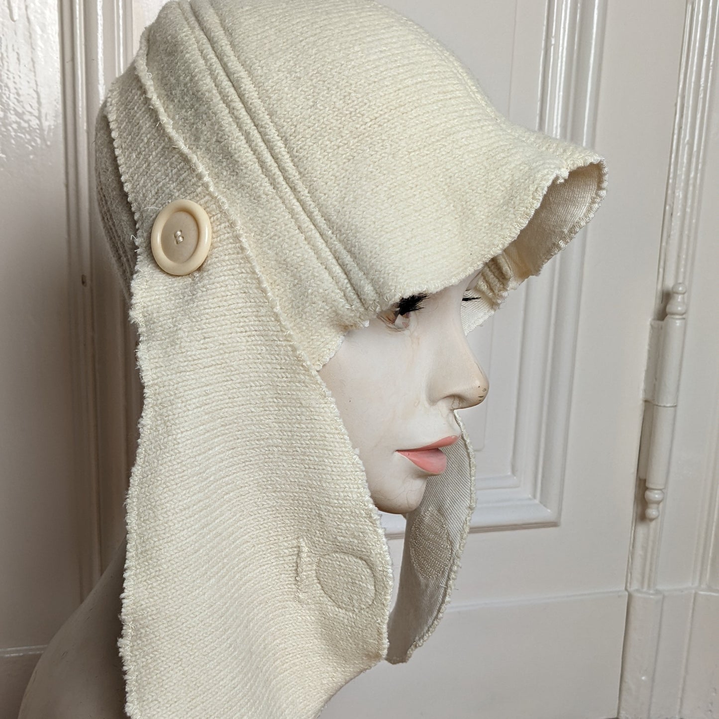 ꒰⑅ᵕ༚ᵕ꒱˖♡ eggshell white virgin wool orchid bonnet ♡˖꒰ᵕ༚ᵕ⑅꒱