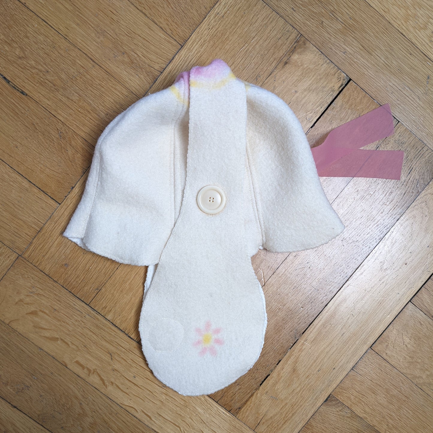 ꒰⑅ᵕ༚ᵕ꒱˖♡ Painted Daisy Bonnet ♡˖꒰ᵕ༚ᵕ⑅꒱