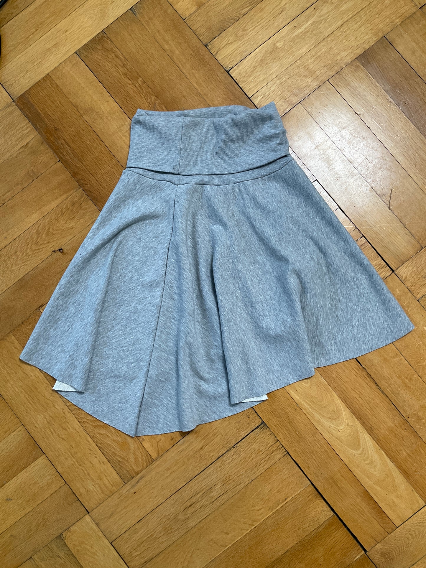 Sporty & chic sweatpants midiskirt
