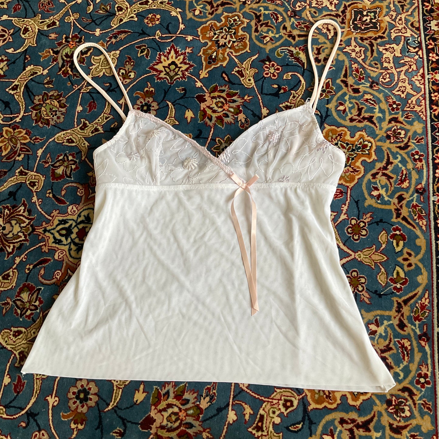 Romantic mesh top with bow