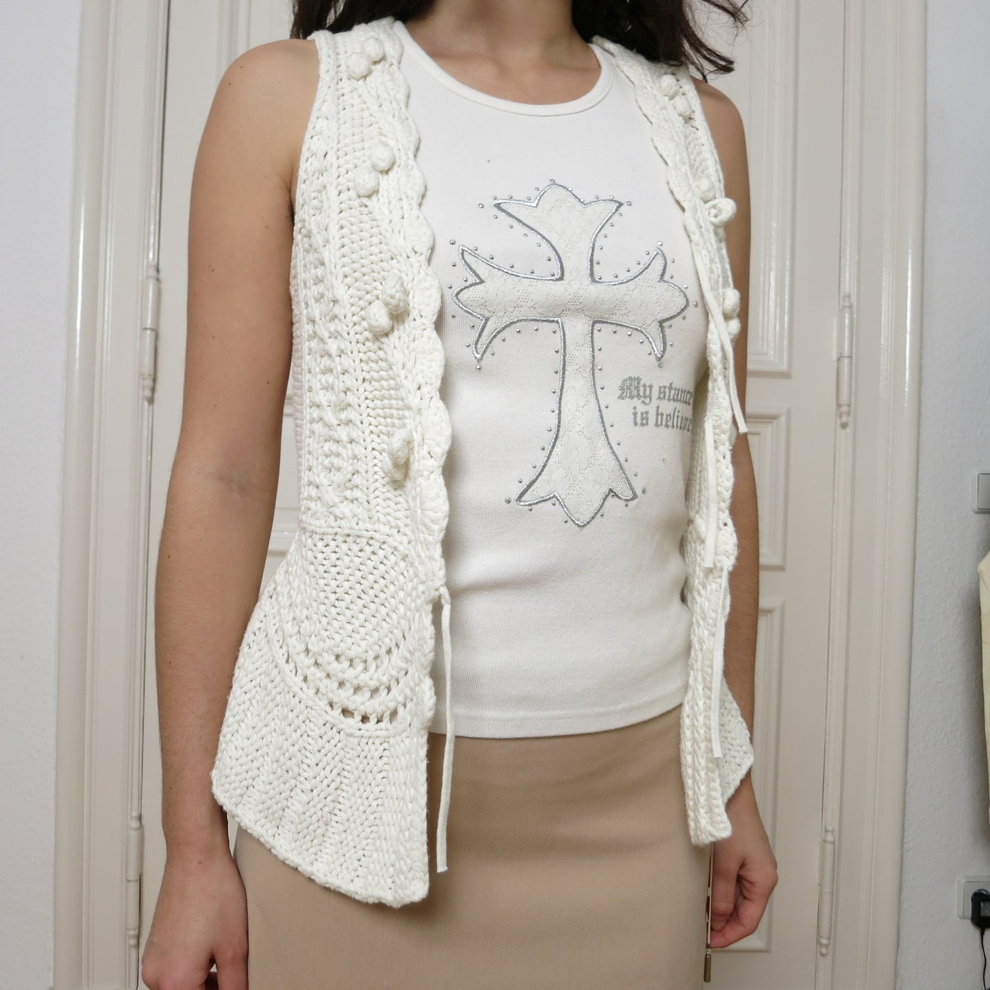 Knit vest