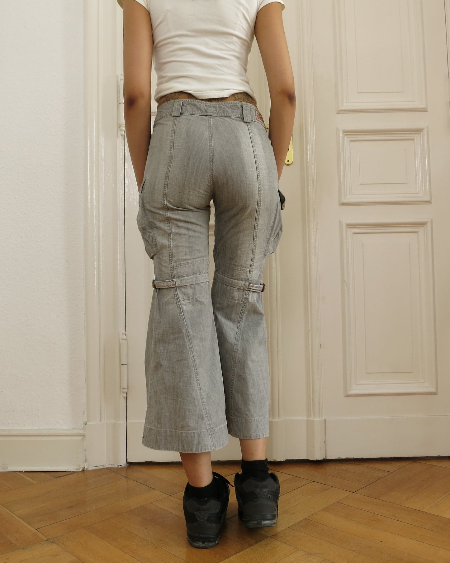 Jeans with gatherings