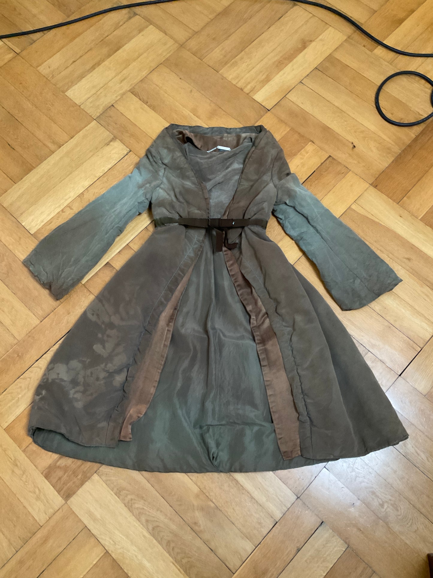 Alexander Mcqueen silk spring coat