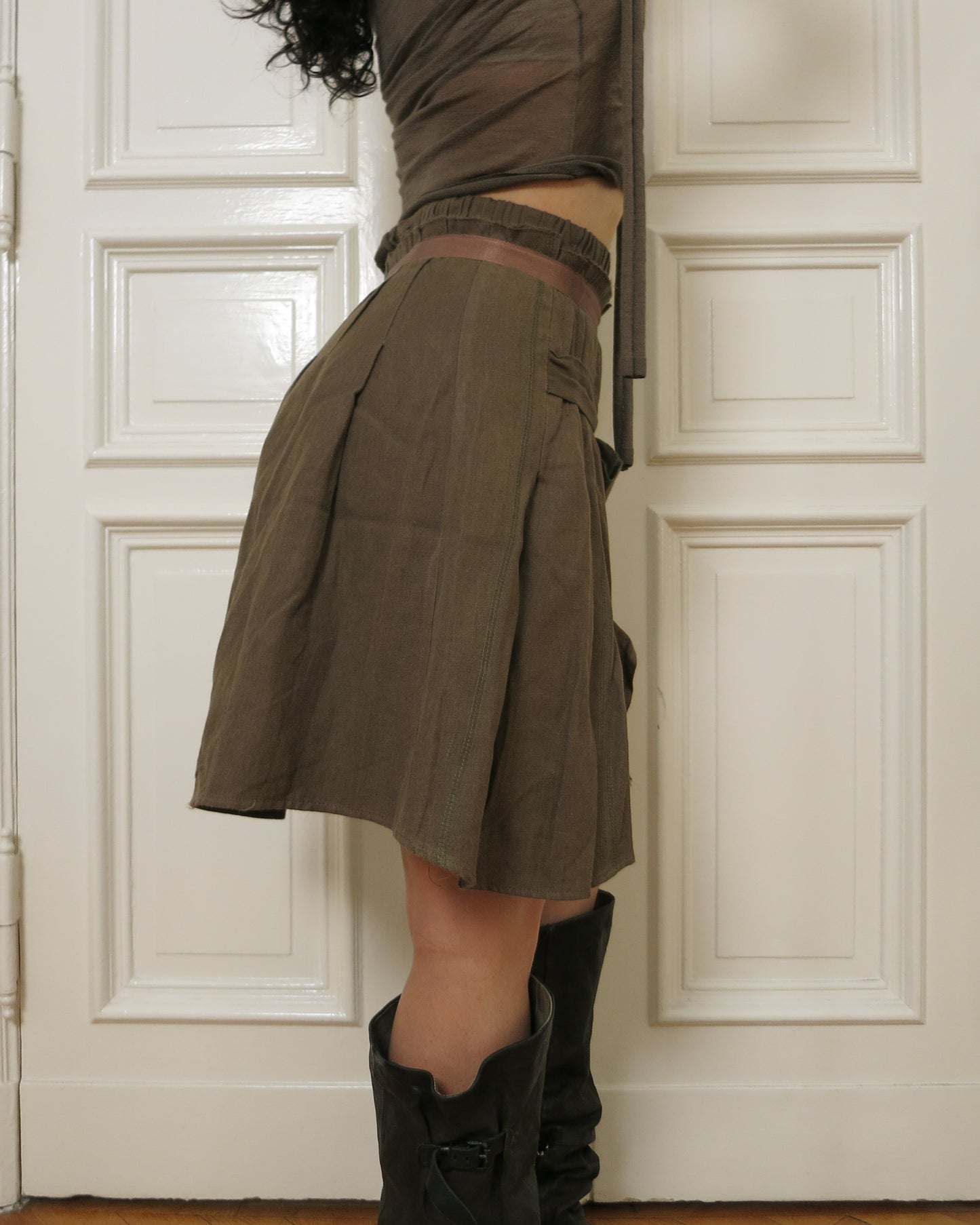 Romantic autumnal midi skirt