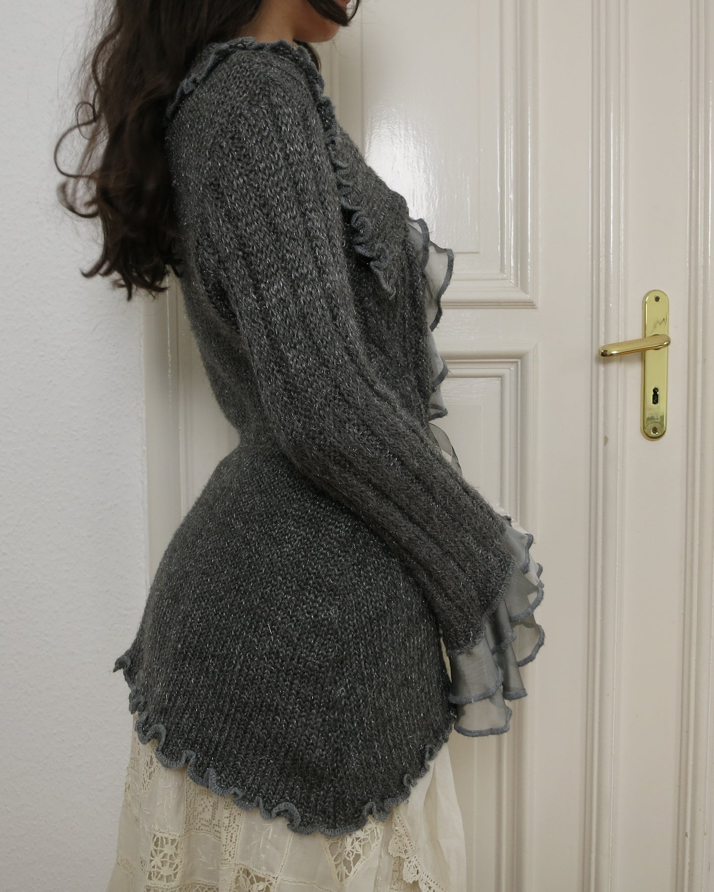 Romatic grey cardigan