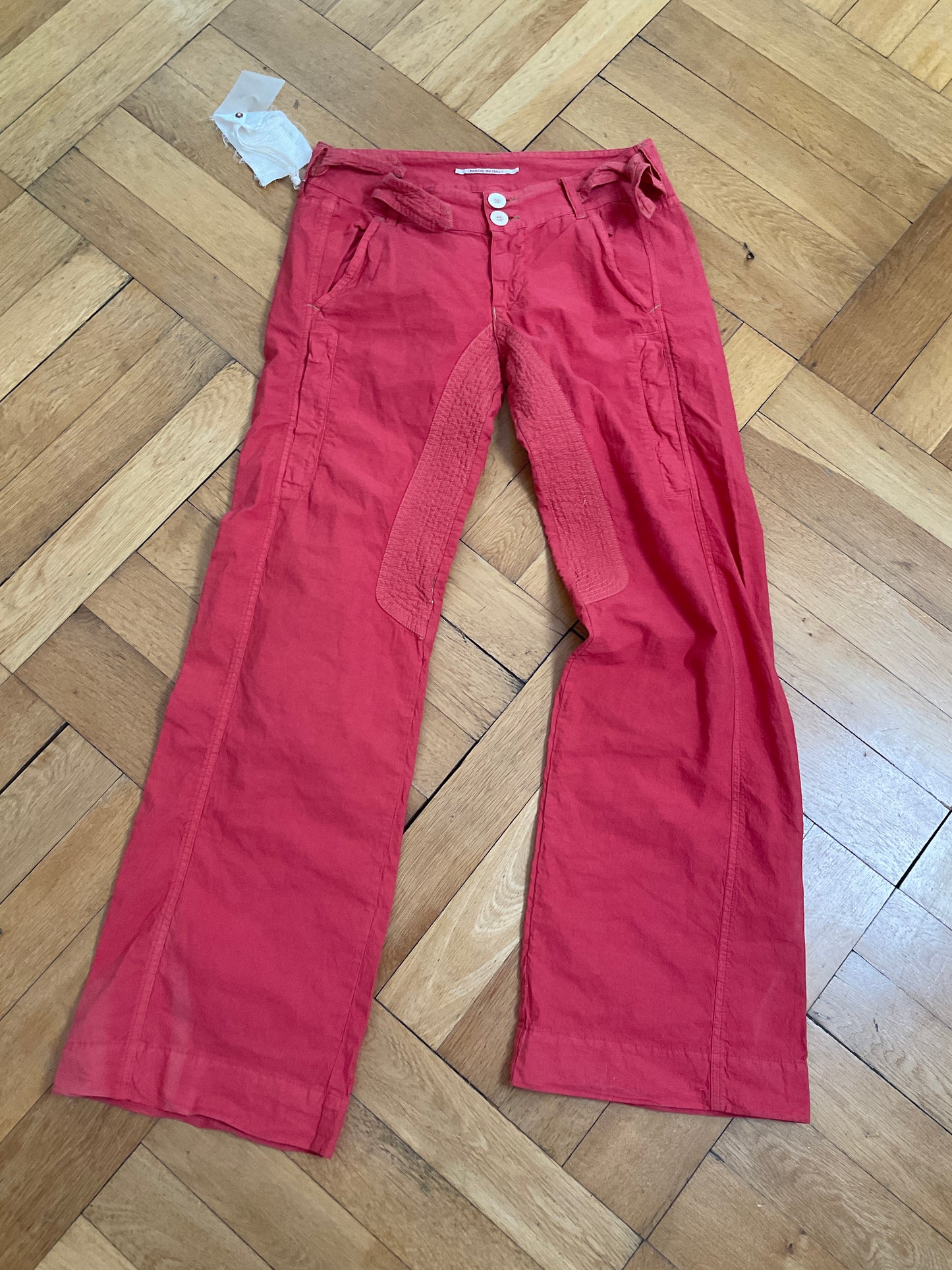 Red baggy pants with cute details