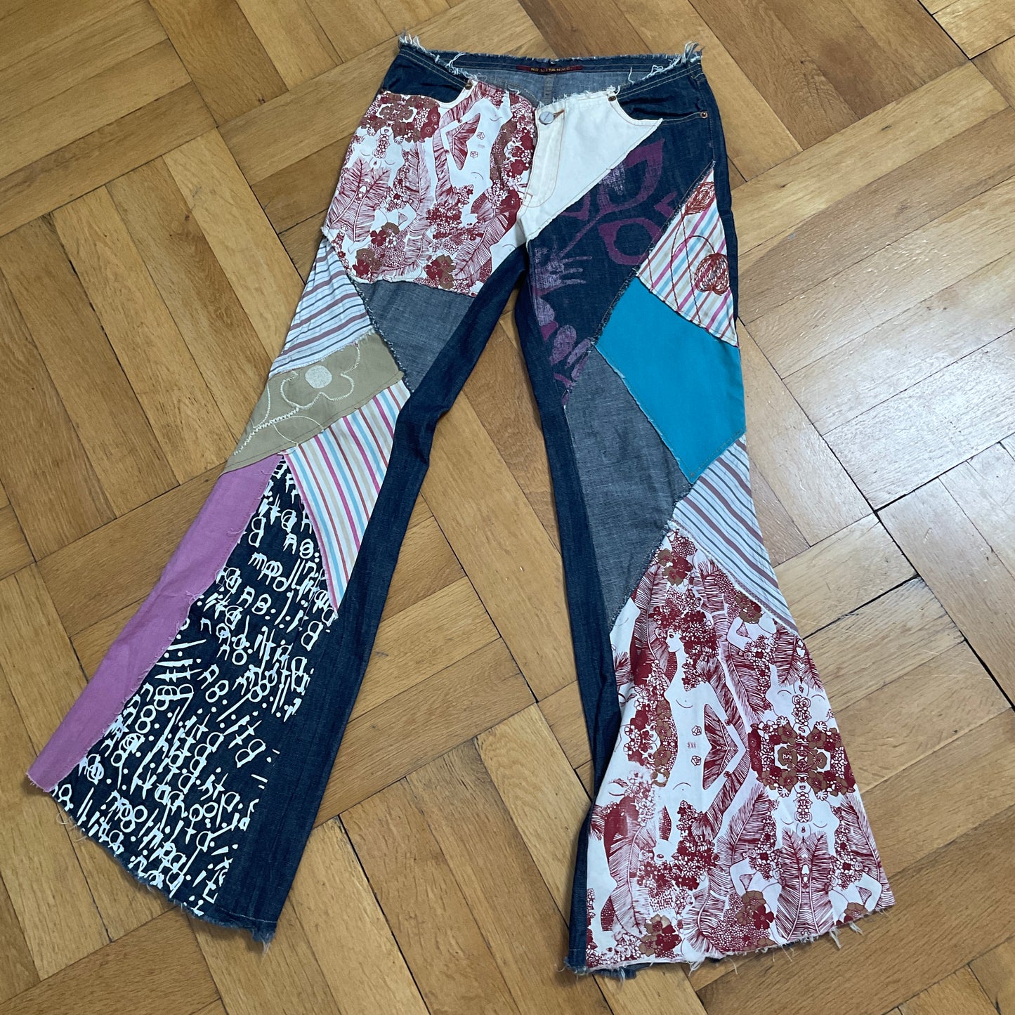 Flared patchwork jeans