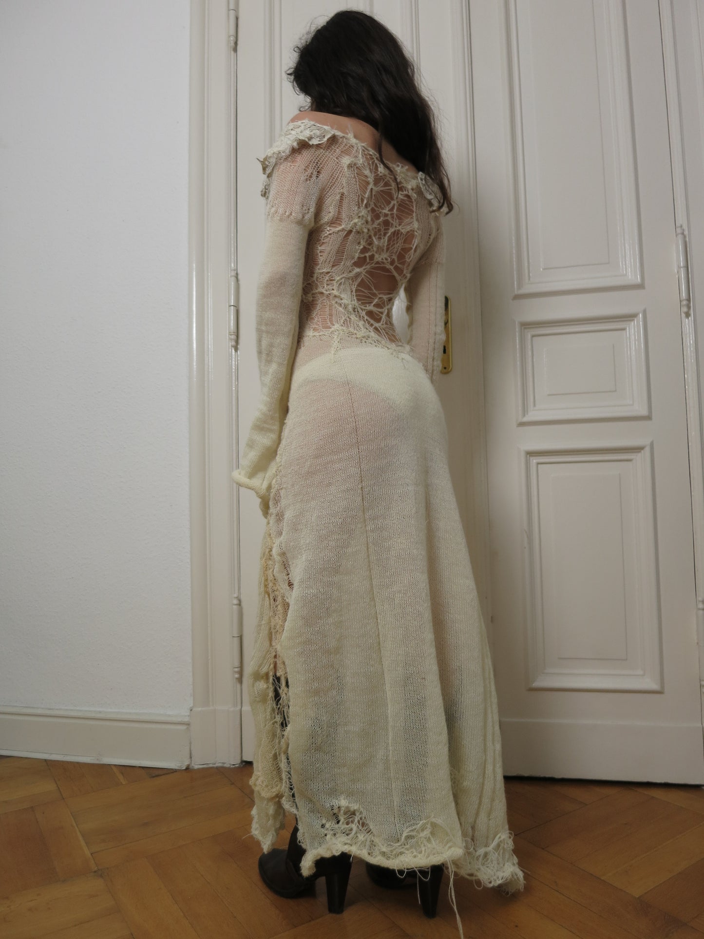 gargarox ~ winter wedding gown