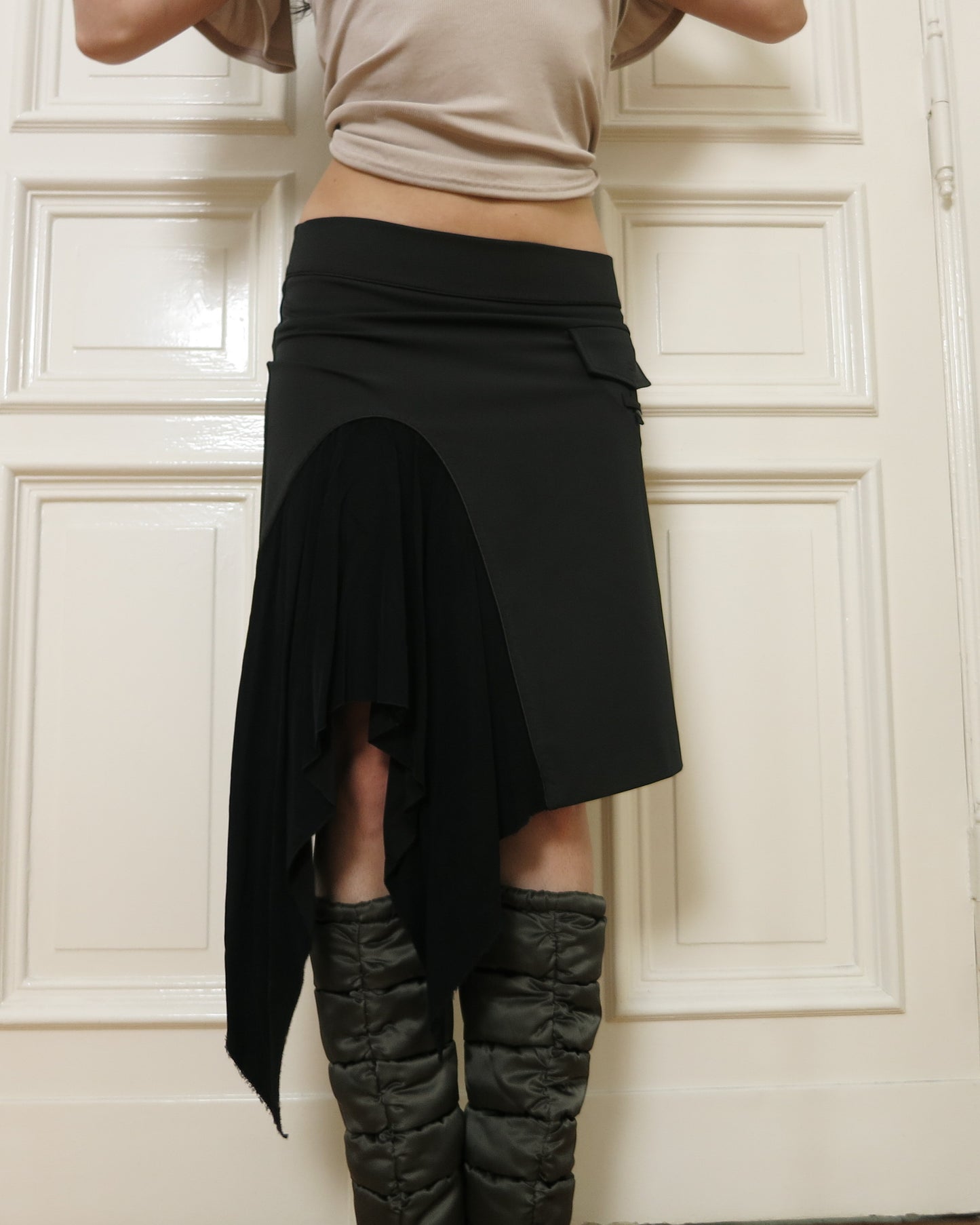 Midi skirt with slit