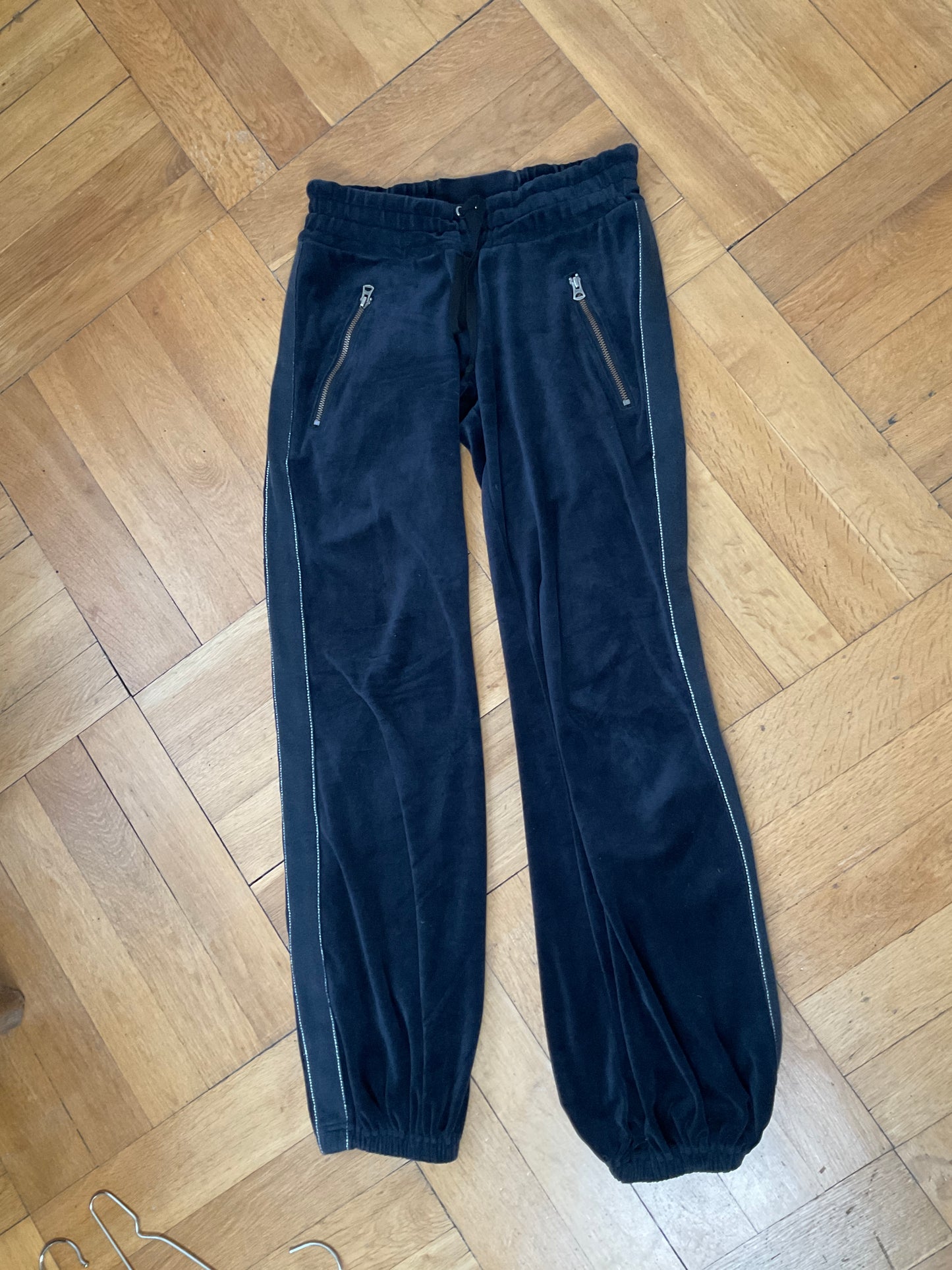 L.G.B velour joggers