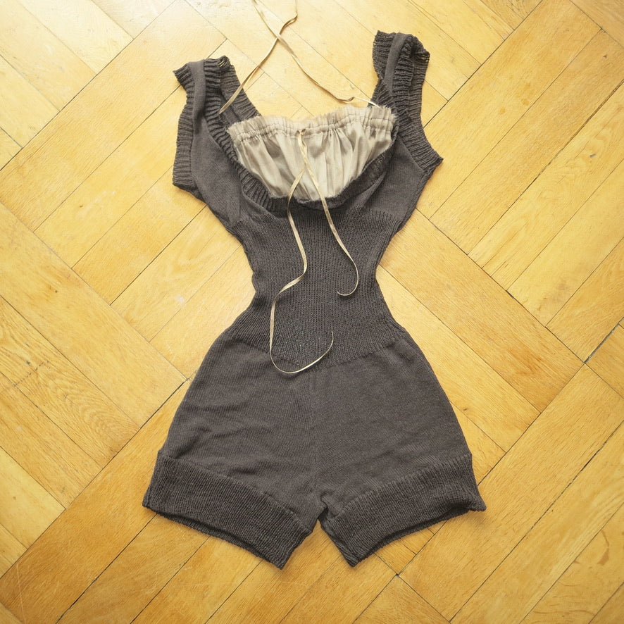 eithne padraigin ni bhraonain - charcoal milkmaid onesie