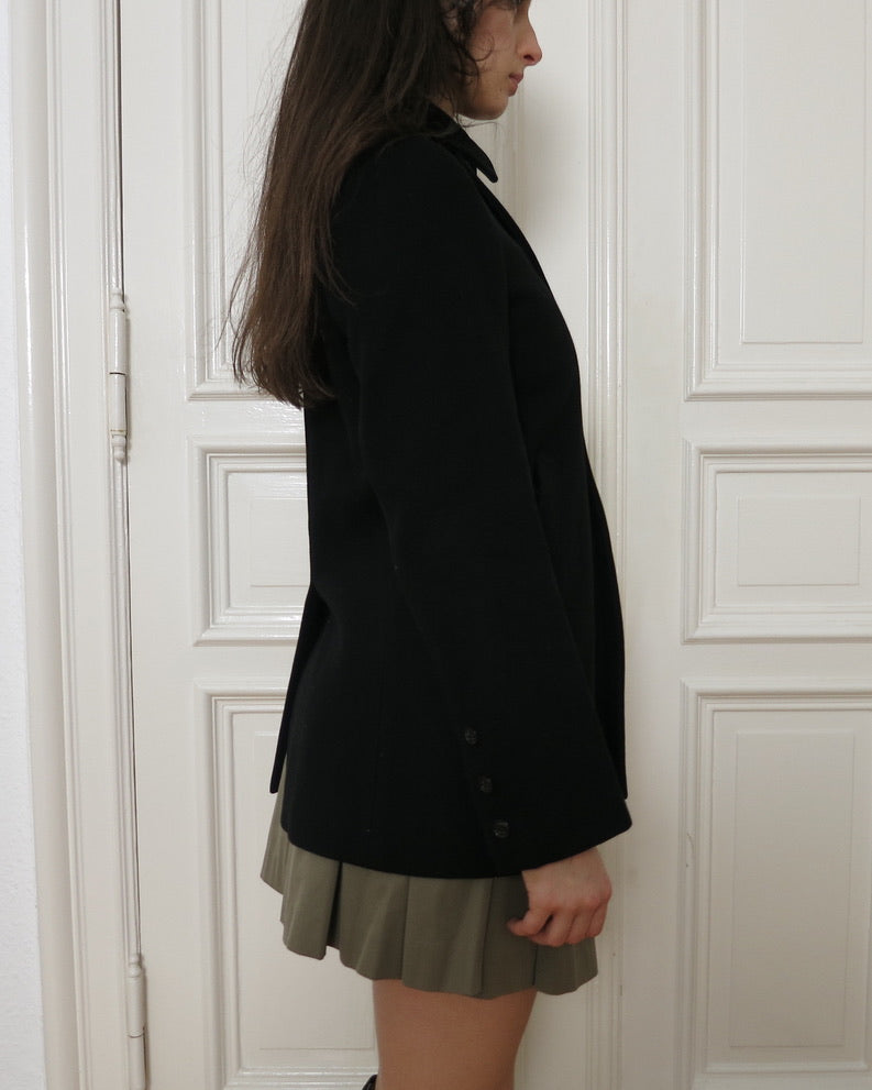 Sunao Kuwahara asymmetrical coat