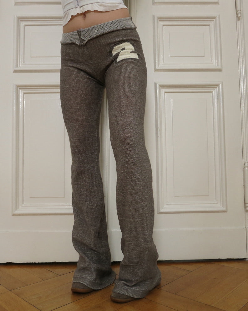 eithne padraigin ni bhraonain knit sweatpants