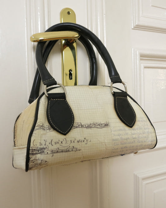 Notebook purse