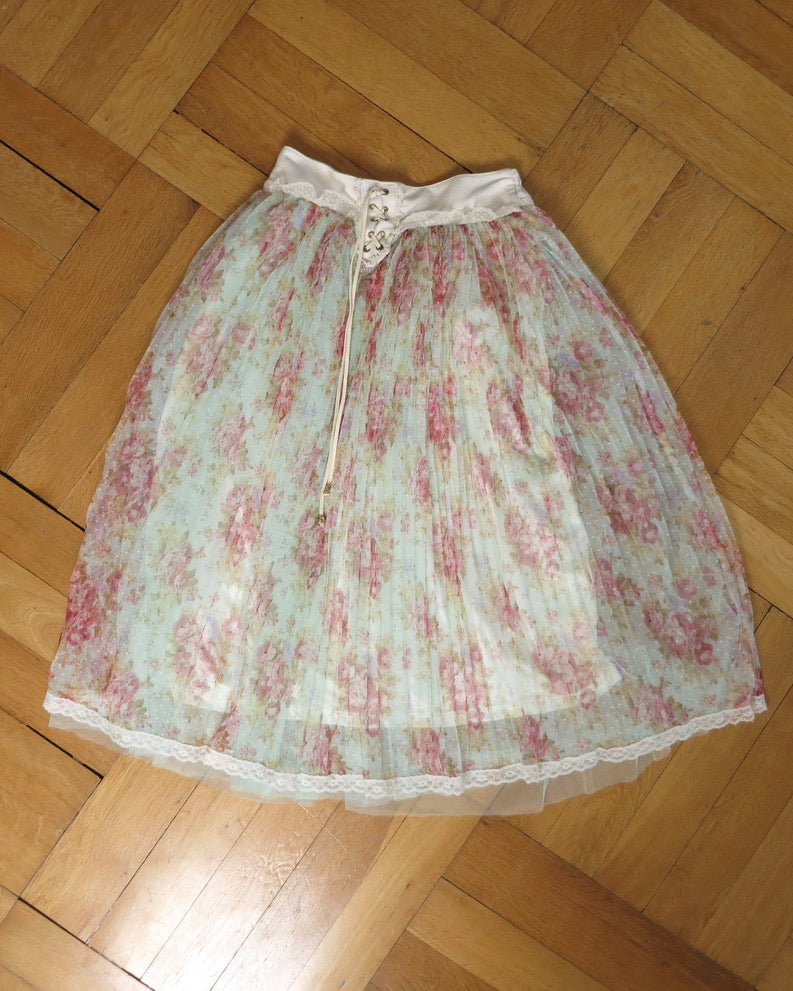 Liz Lisa skirt