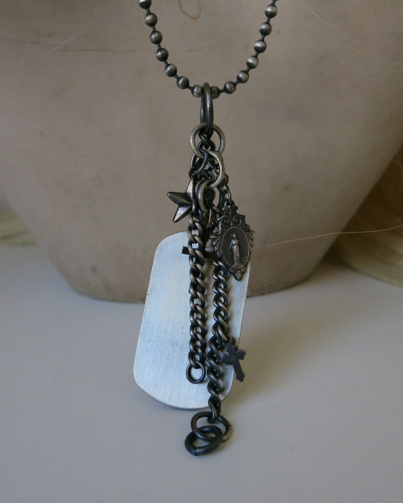 Dogtag charms neclace