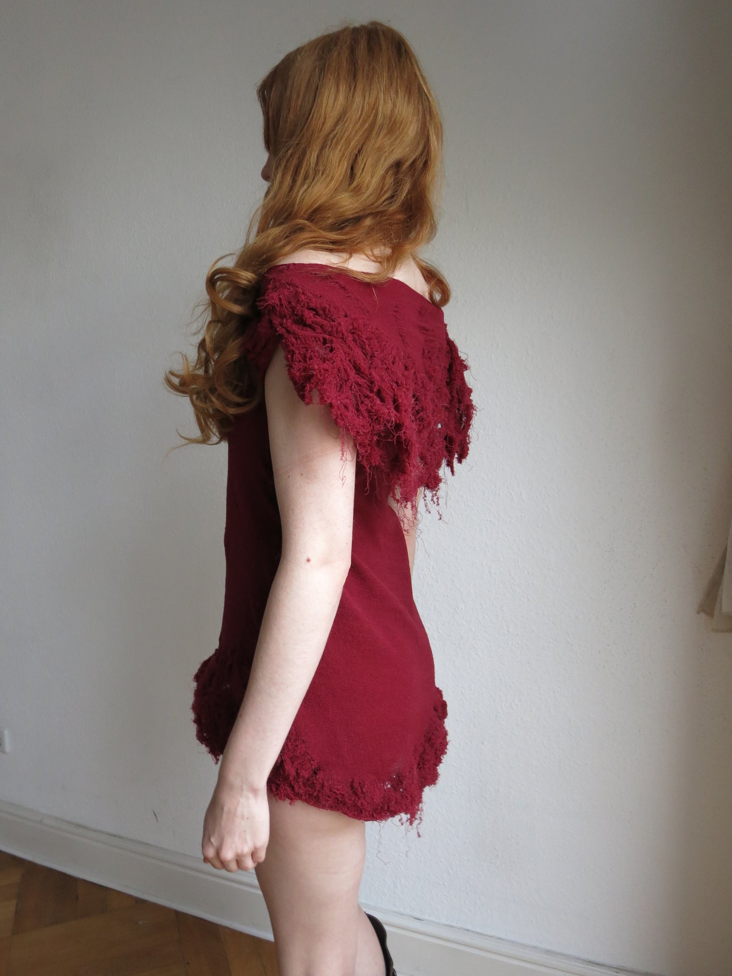 annina red cloth