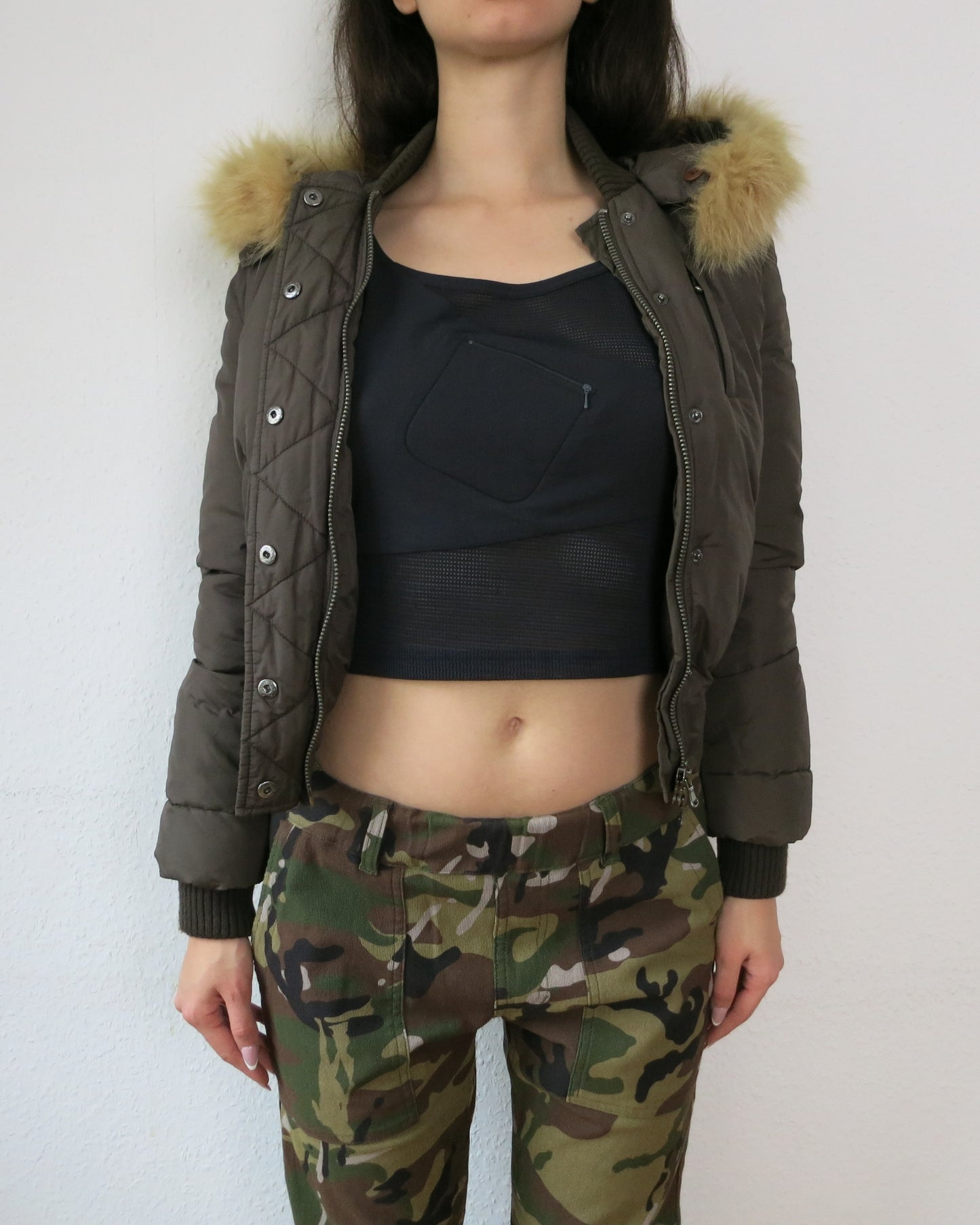 Bomber with hood