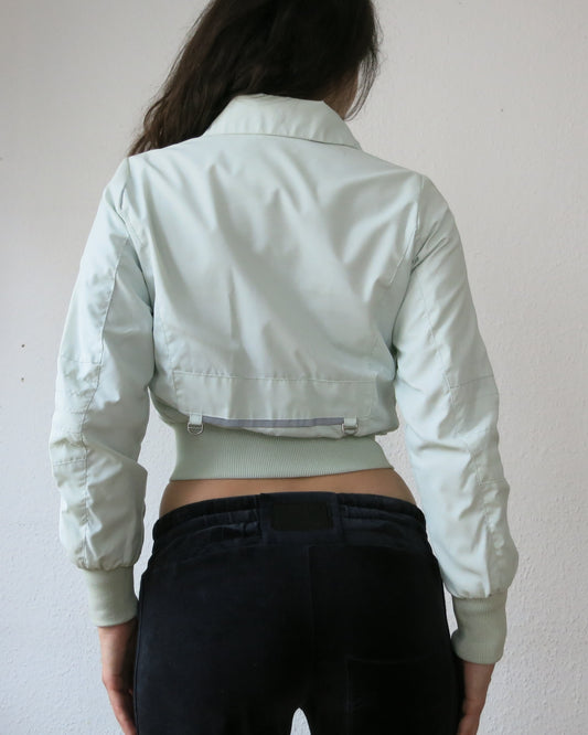 Cropped windbreaker with ribbing