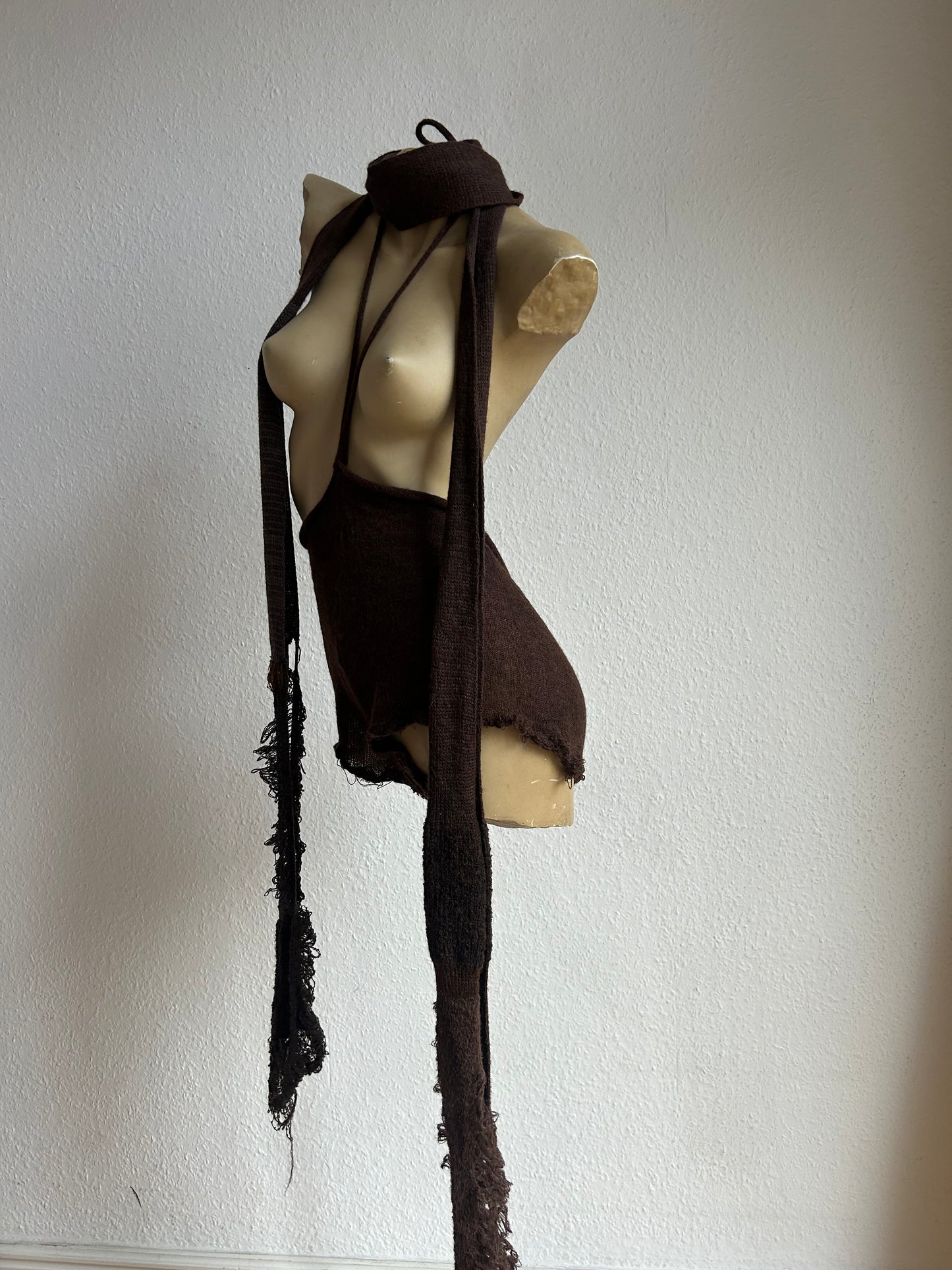 annina “les sœurs” brown micro scarf