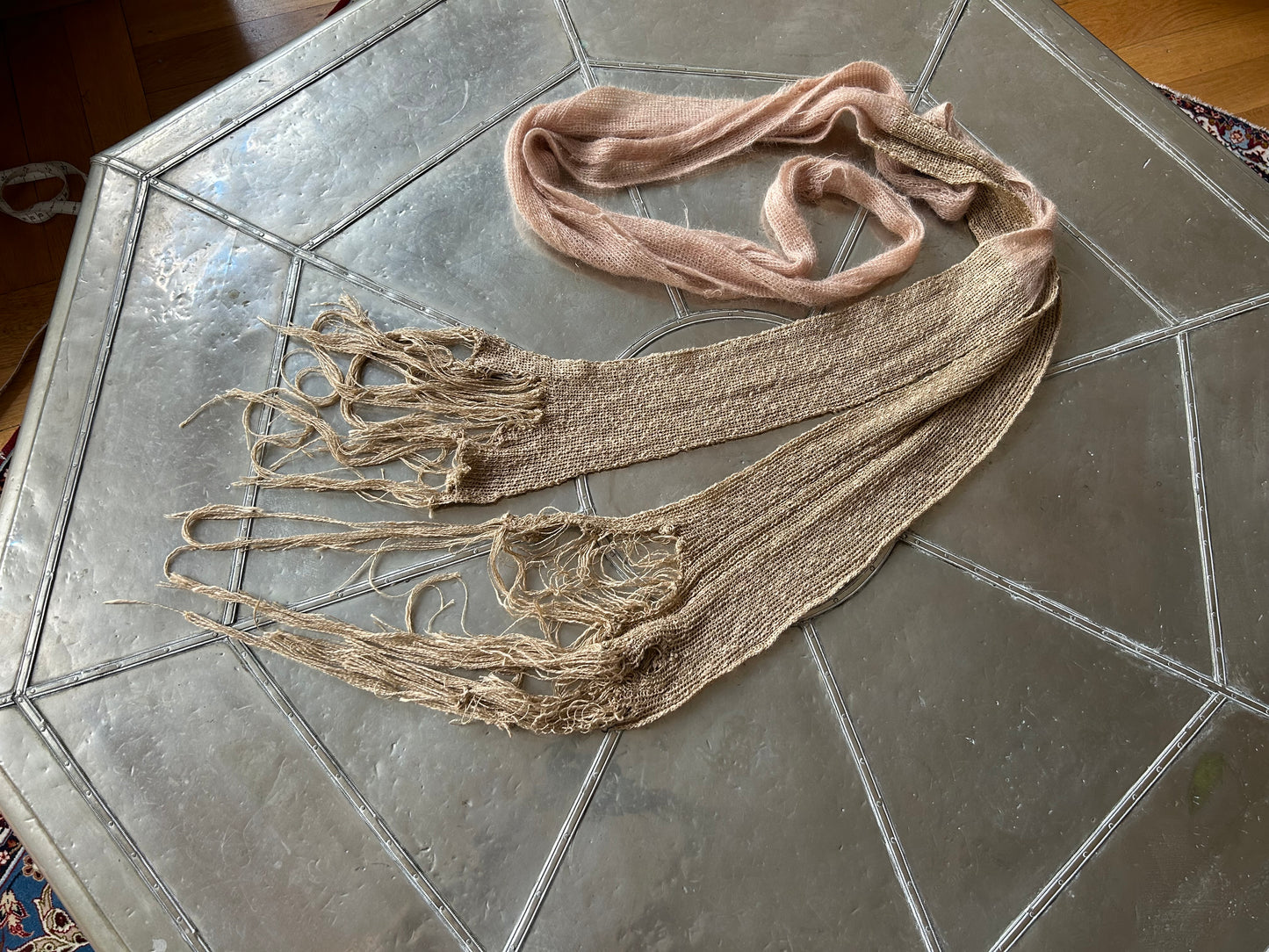 annina “les sœurs” mohair distressed scarf