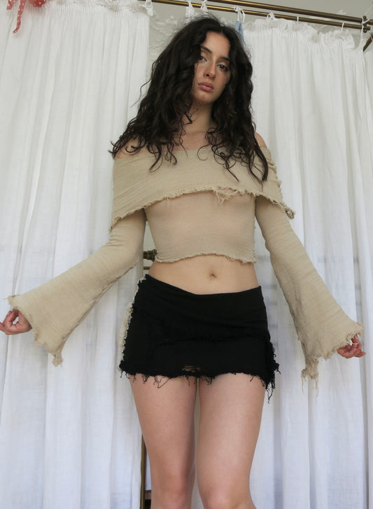 annina monkcore hay top