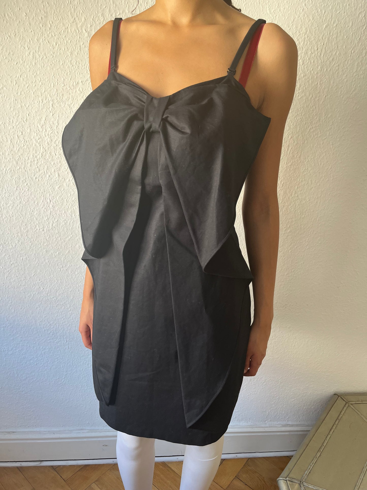 Elegant bow dress