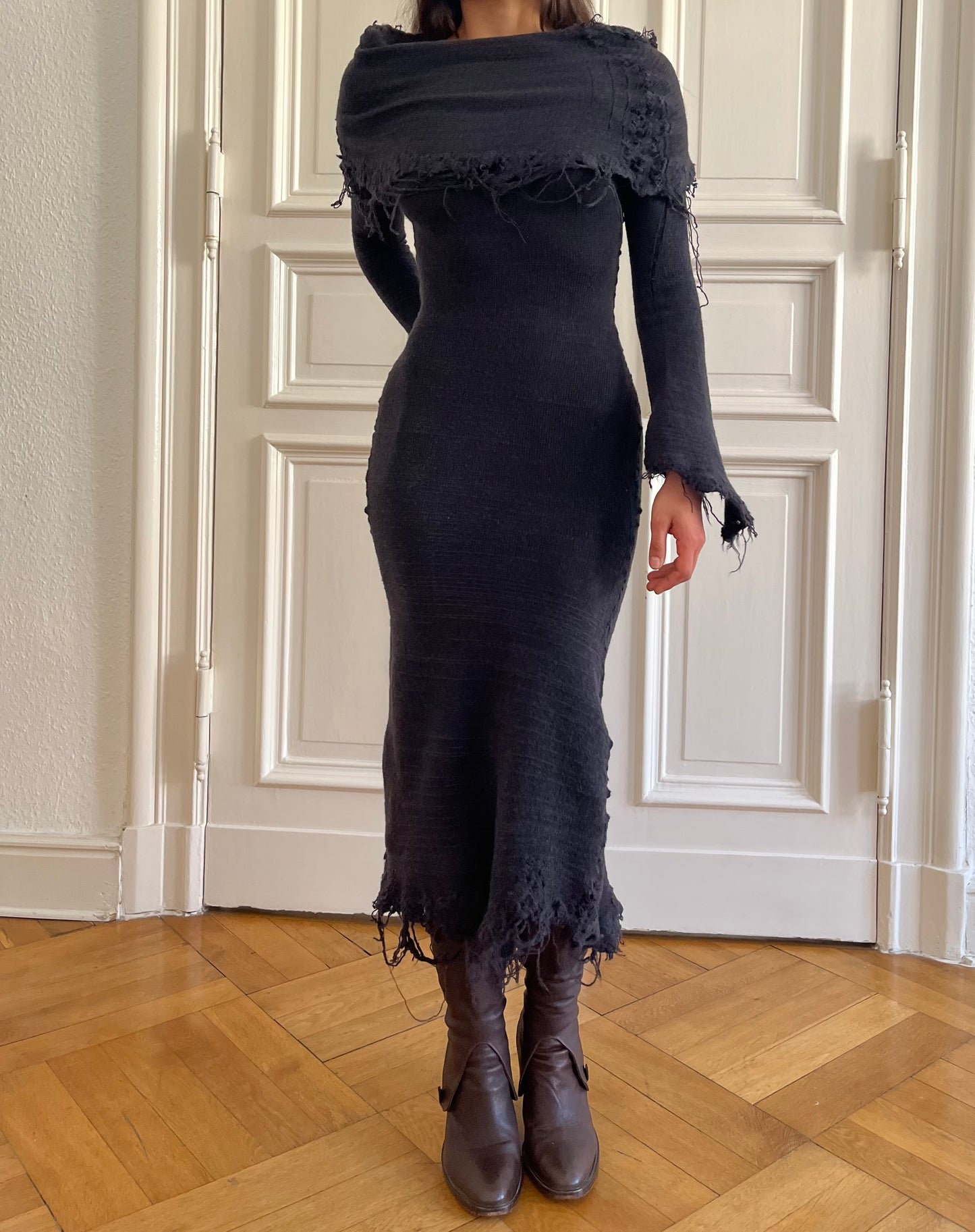 annina wool midi dress
