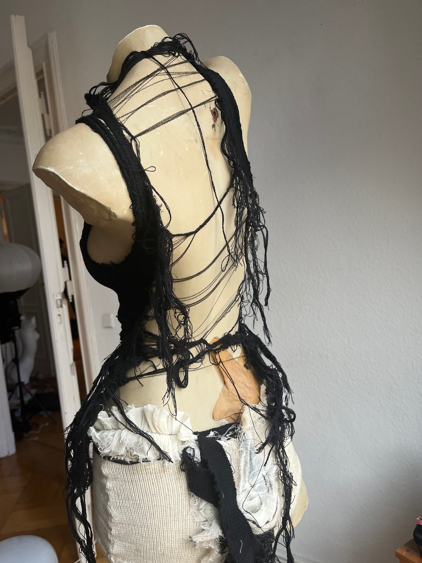 annina priestess top