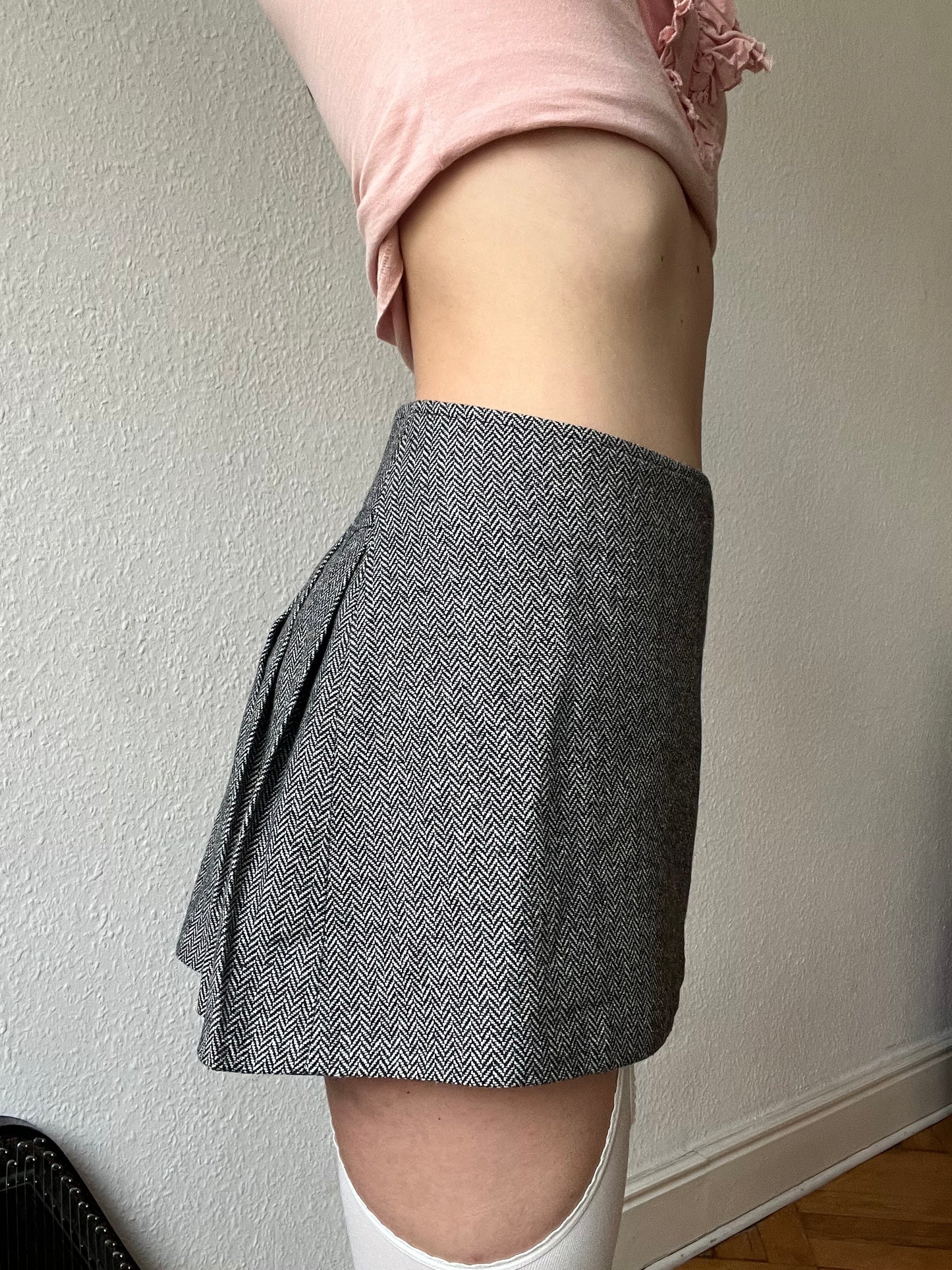 Wool pleated miniskirt