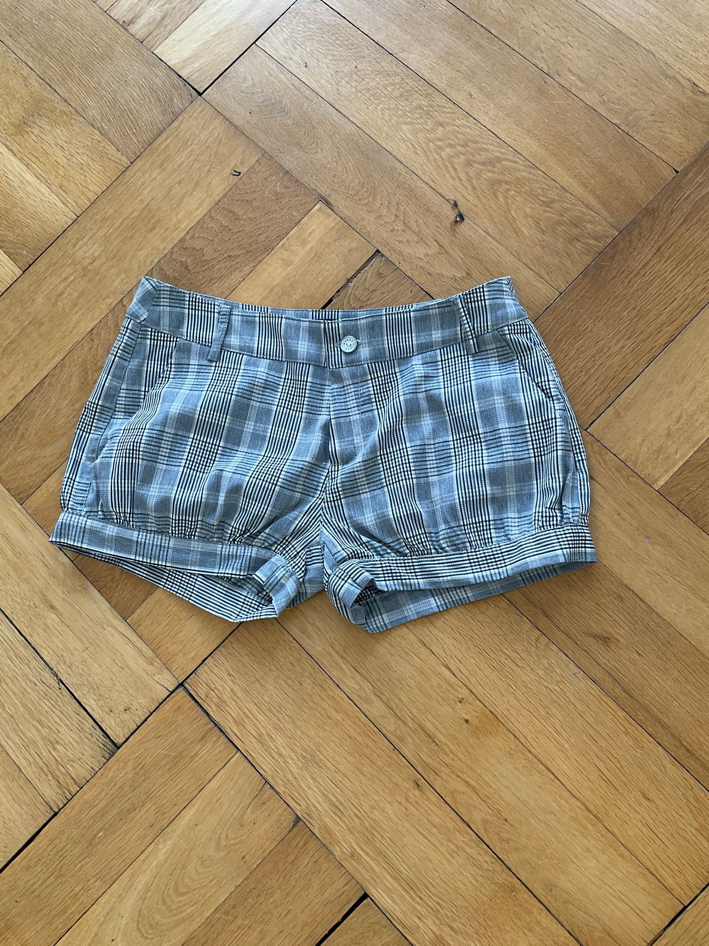 Office bloomer shorts