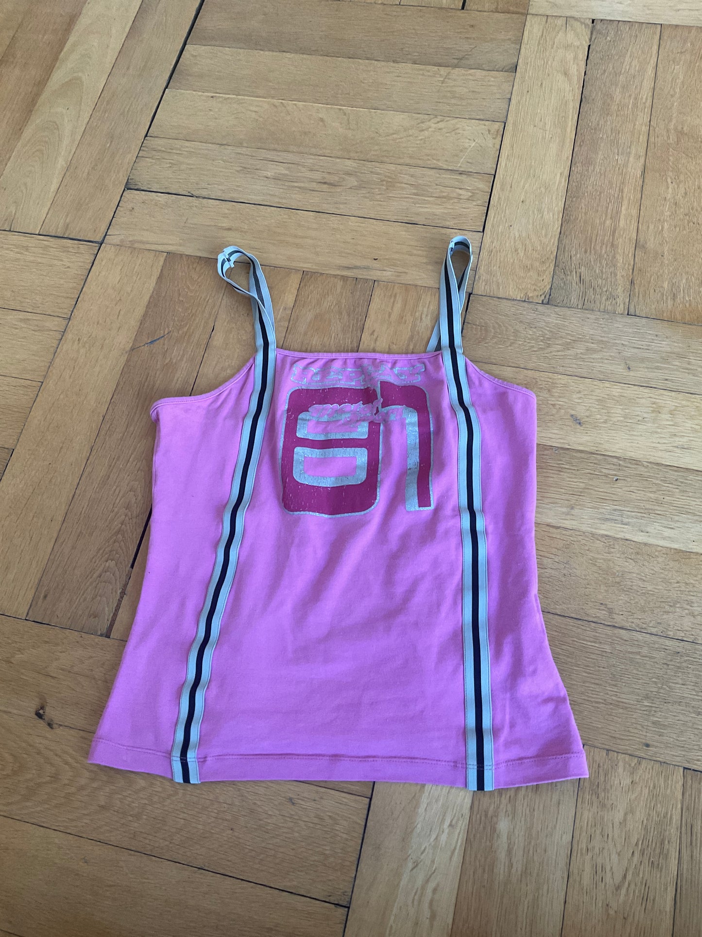 Pink tank top