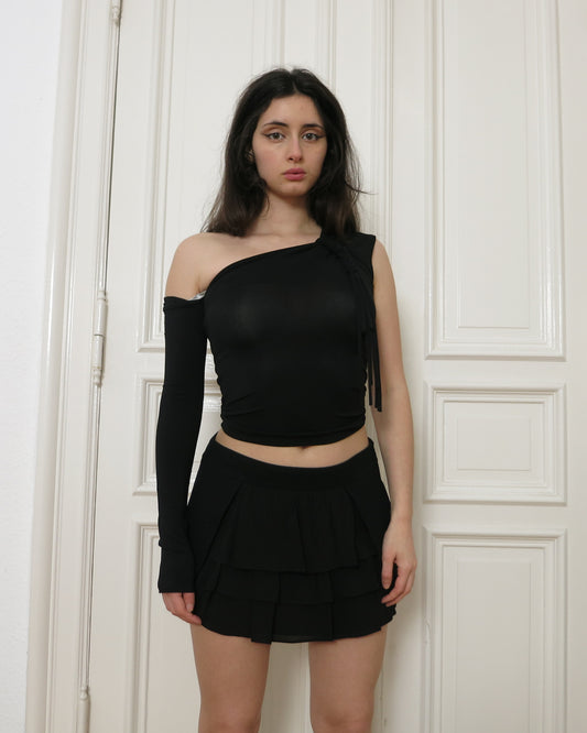 Asymmetrical top