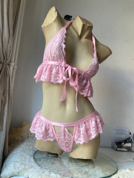 Pink lingerie lace set