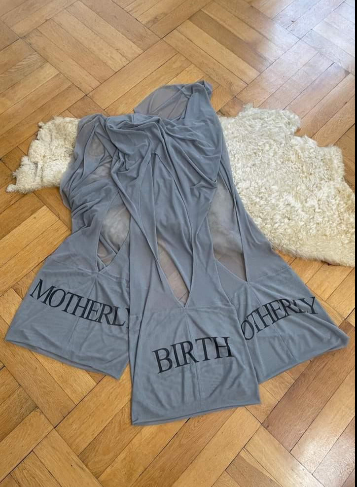 ex-myszka "birth" embryo dress
