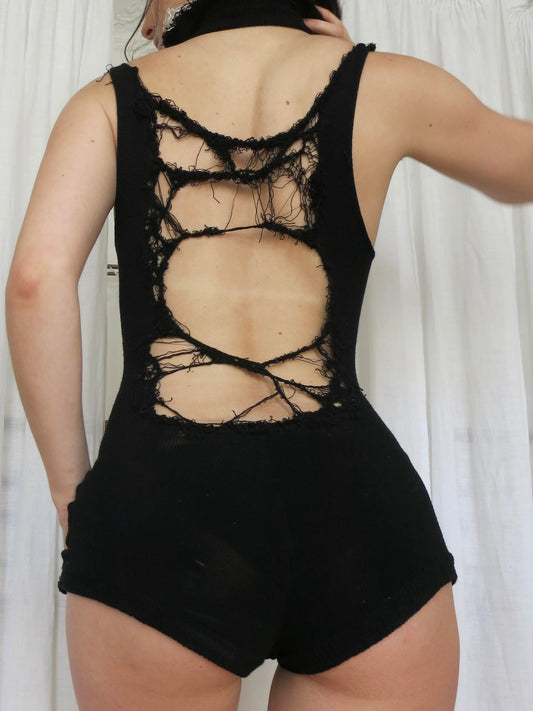 annina x eithne padraigin ni bhraonain priestess onesie