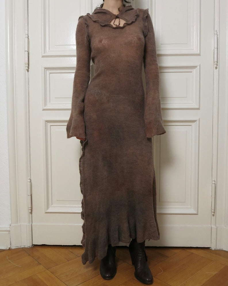 eithne padraigin ni bhraonain ~ dyed mohair dress