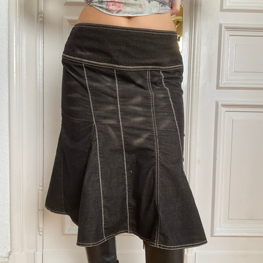 Corduroy midiskirt