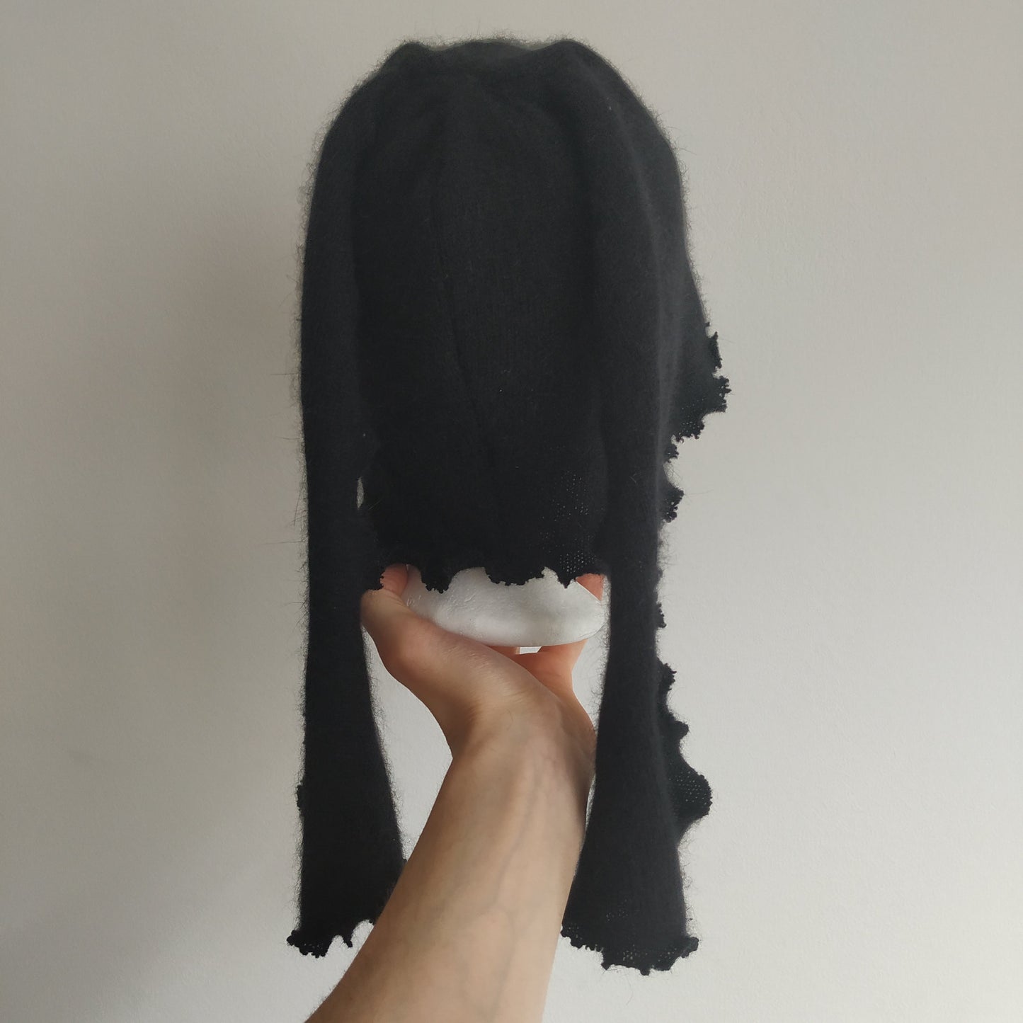 Black orchid bonnet no. xxxii