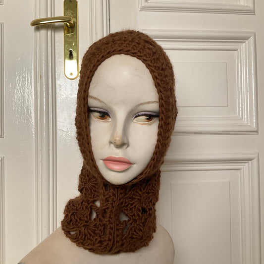 mođđe studio ~ cocoon 1 crochet balaclava in mud brown