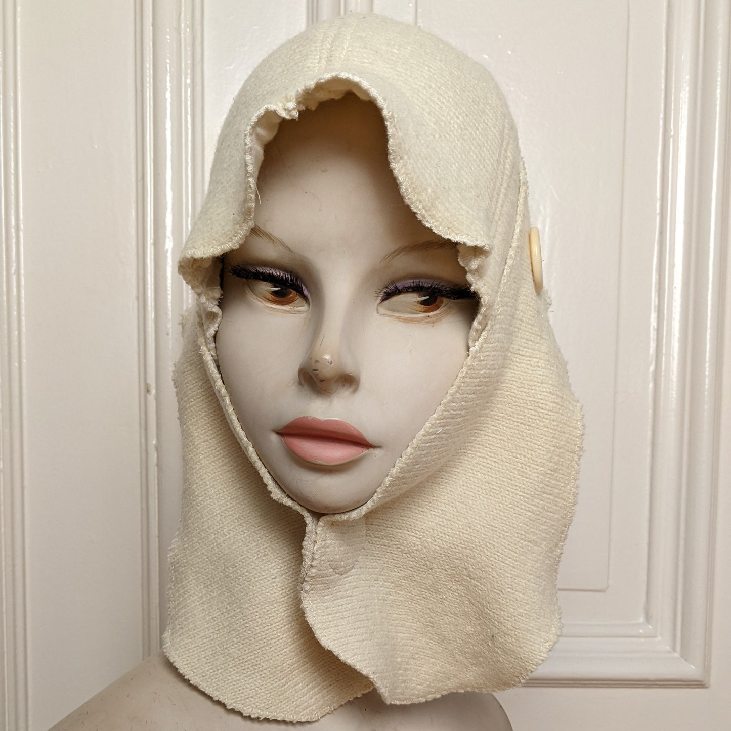 ꒰⑅ᵕ༚ᵕ꒱˖♡ eggshell white virgin wool orchid bonnet ♡˖꒰ᵕ༚ᵕ⑅꒱