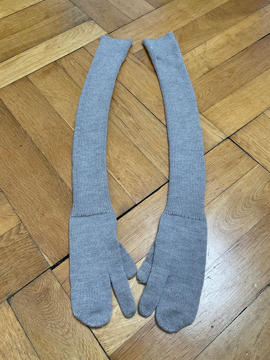 Margiela long knit tabi opera gloves