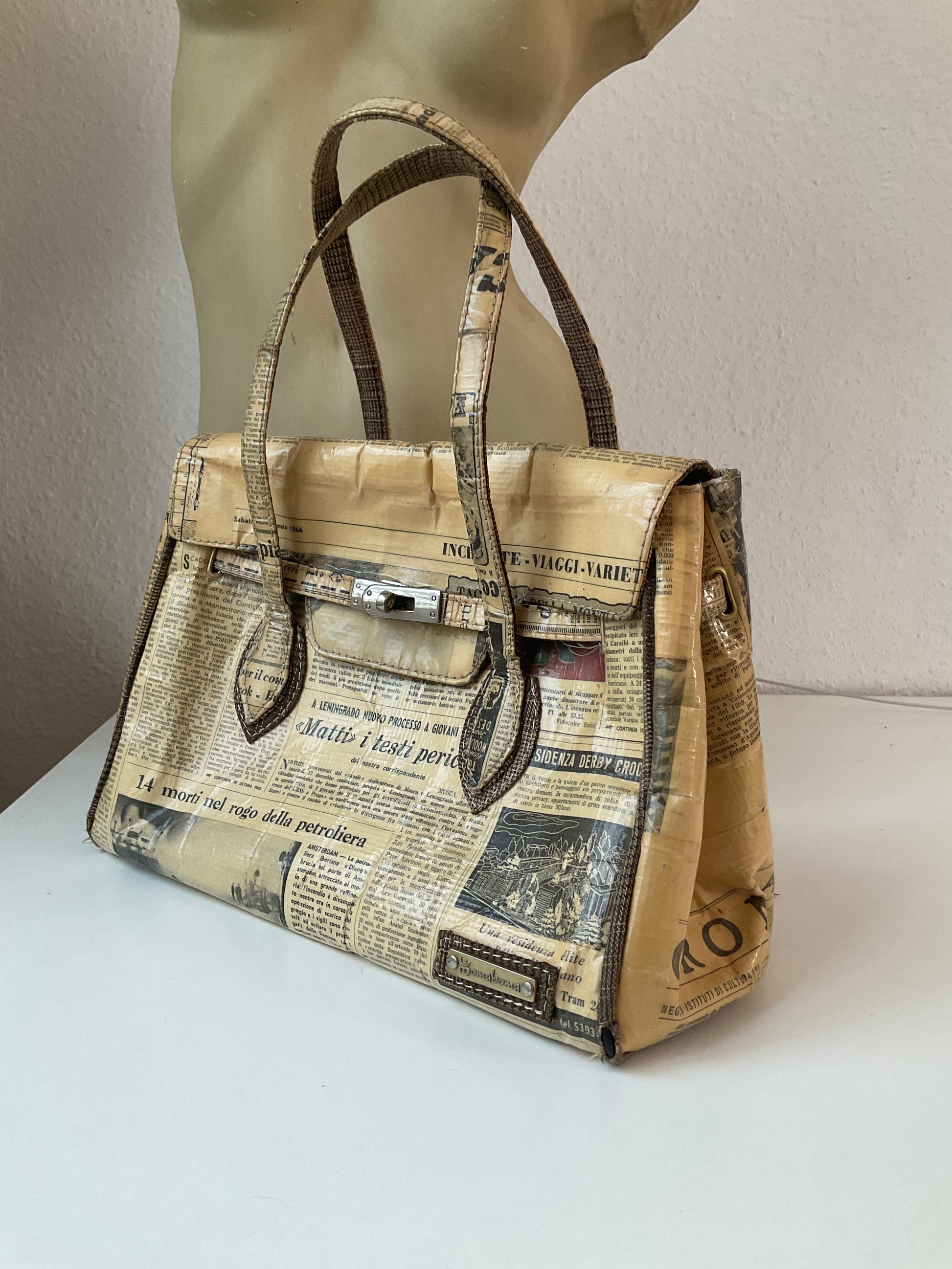 Vintage John Galliano Bag Gazette Newspaper Newsprint Handbag | Printed  leather bag, Handbag, John galliano